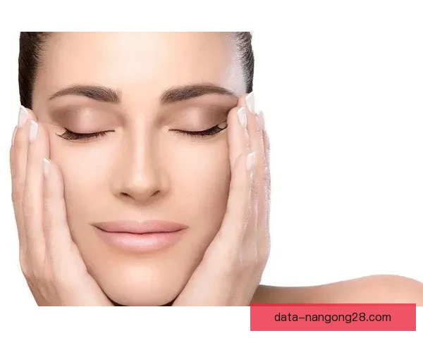 “衰老的八大信号你中了几个？我竟然全中招了！”